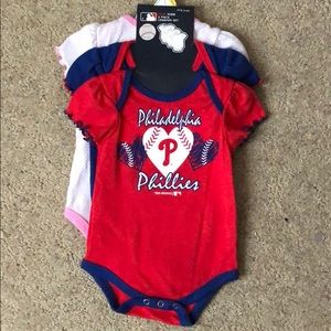 Philadelphia Phillies 3 Piece Creeper Set